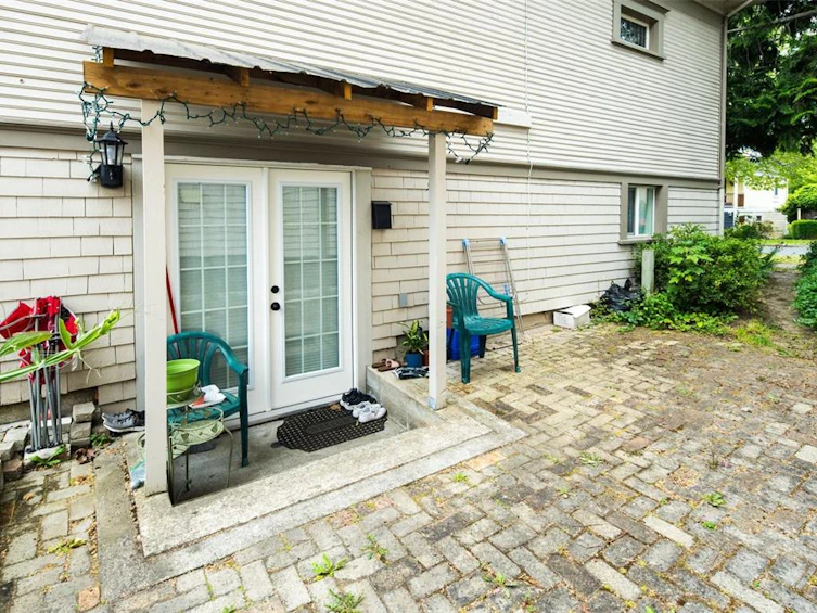 941 Fullerton Avenue, Victoria, BC, V9A 3Z9 - 28