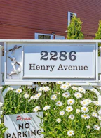 205 2286 Henry Avenue