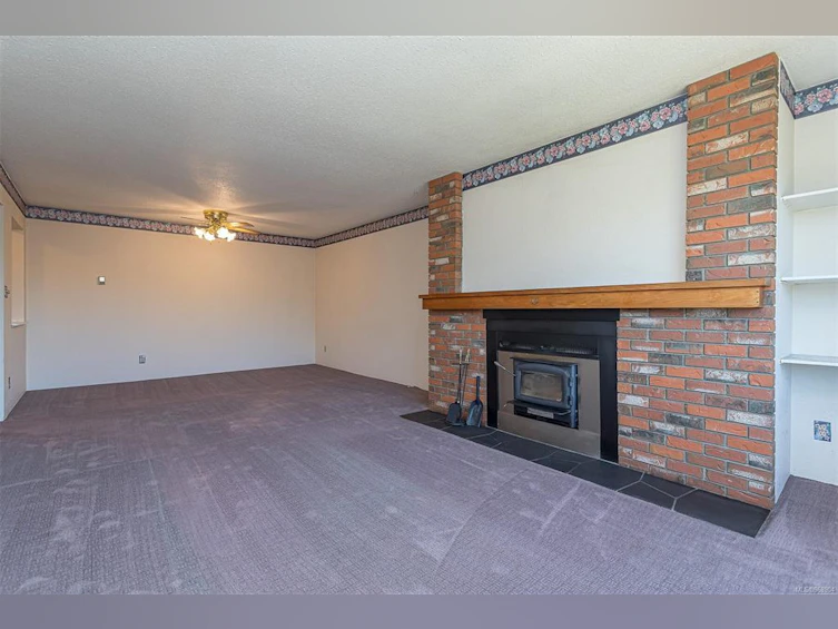 205-2286 Henry Avenue, Sidney, BC, V8L 1W6 - 11