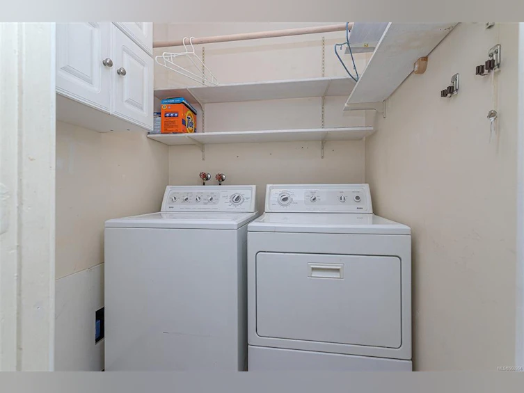 205-2286 Henry Avenue, Sidney, BC, V8L 1W6 - 29