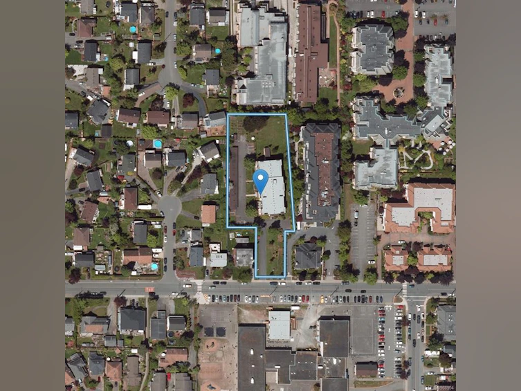 205-2286 Henry Avenue, Sidney, BC, V8L 1W6 - 50