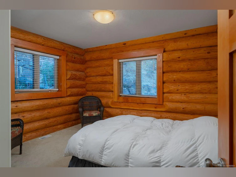 18530 Pacific Rim Highway, Port Alberni, BC, V9Y 2P1 - 18