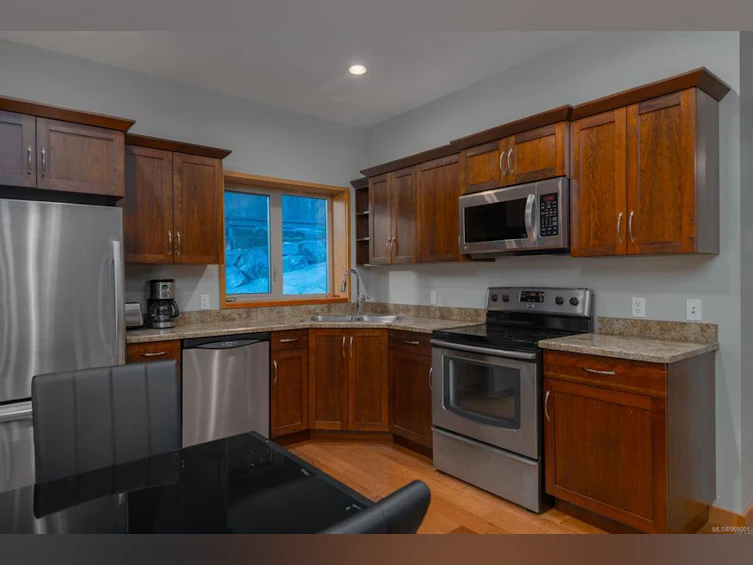 18530 Pacific Rim Highway, Port Alberni, BC, V9Y 2P1 - 31