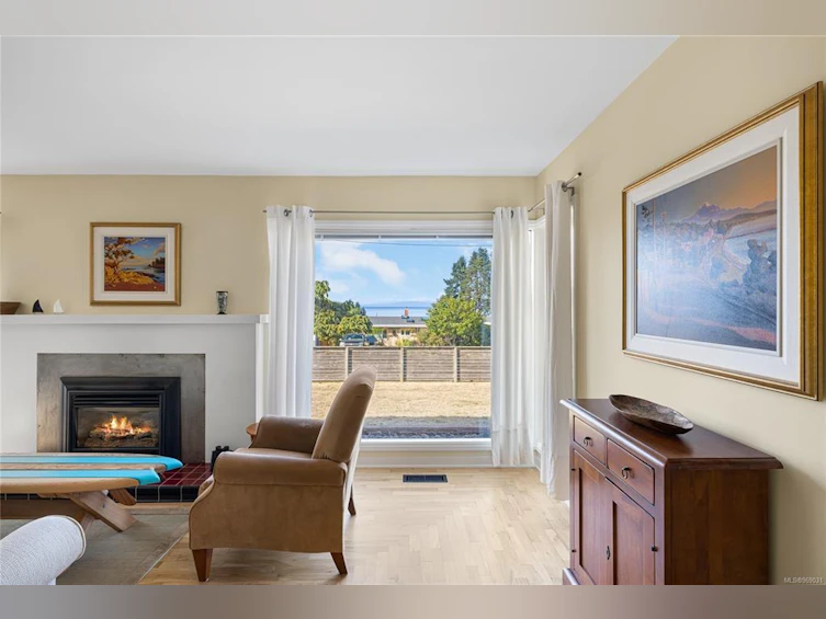 288 W Crescent Road, Qualicum Beach, BC, V9K 1J9 - 20