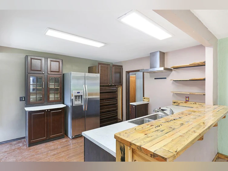 1568 E 10th Street, Courtenay, BC, V9N 7Z2 - 18