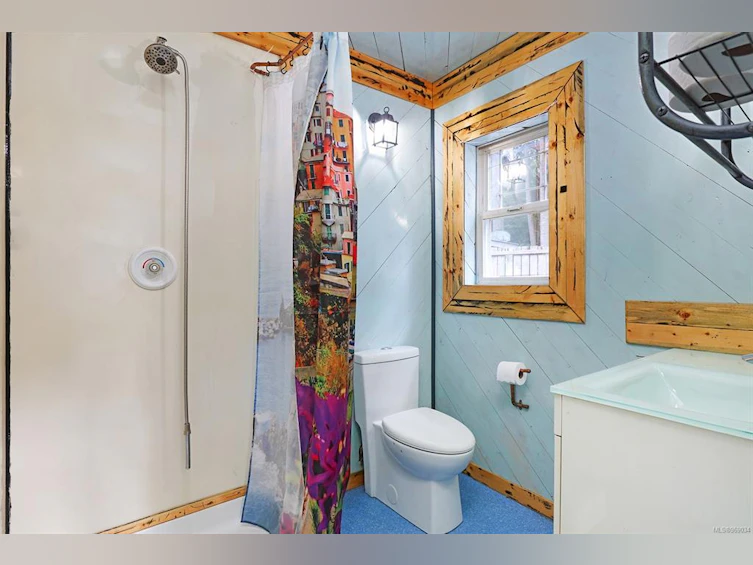 1568 E 10th Street, Courtenay, BC, V9N 7Z2 - 10