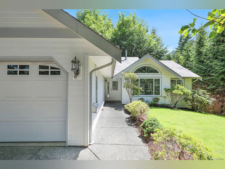 1955 Hawk Drive, Courtenay, BC, V9N 9B1 - 16