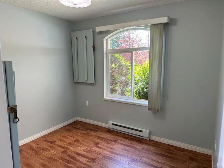 103-2045 Carrick Street, Oak Bay, BC, V8R 2M5 - 18