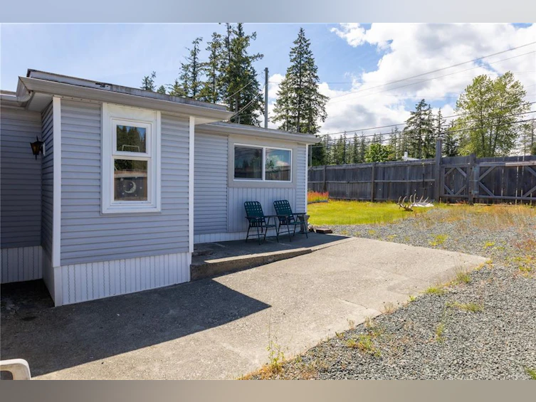 619 Petersen Road, Campbell River, BC, V9W 3H6 - 4