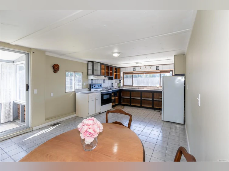 619 Petersen Road, Campbell River, BC, V9W 3H6 - 11