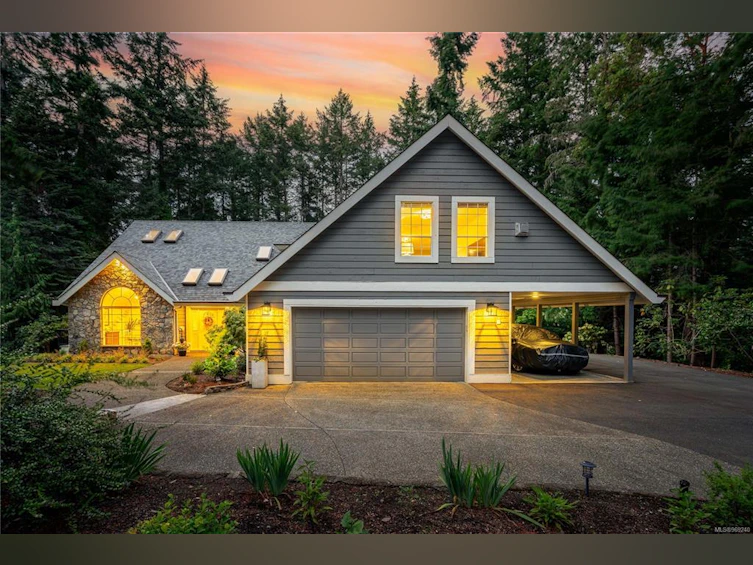 1300 Maple Road, North Saanich, BC, V8L 5P7 - 38