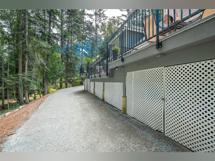 1300 Maple Road, North Saanich, BC, V8L 5P7 - 57