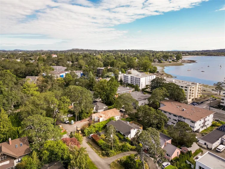 1263 St. Denis Street, Oak Bay, BC, V8S 5A6 - 6