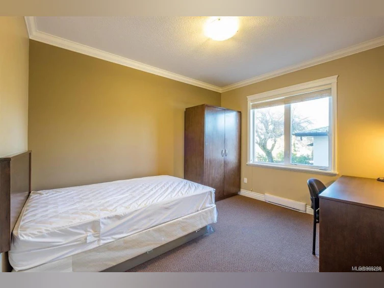 438 Wakesiah Avenue, Nanaimo, BC, V9R 3K8 - 10