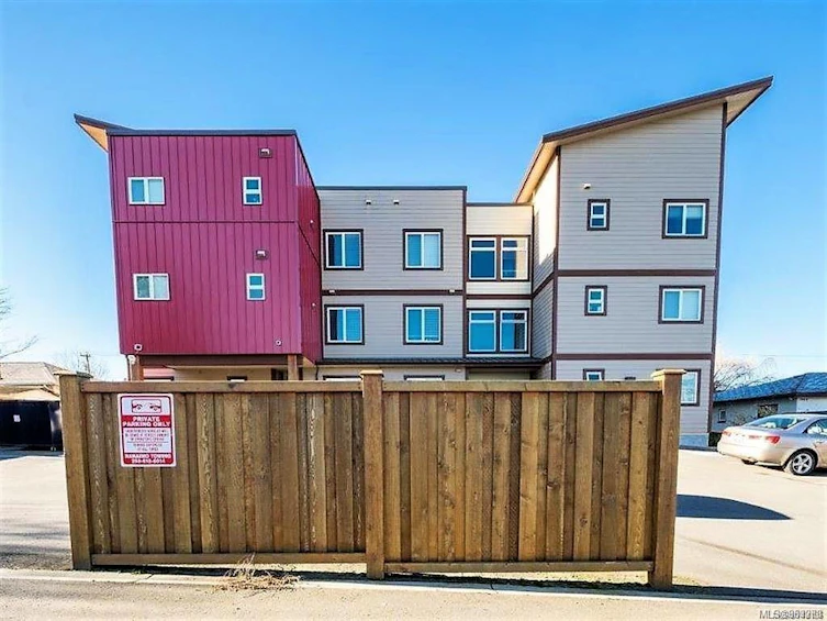 438 Wakesiah Avenue, Nanaimo, BC, V9R 3K8 - 16