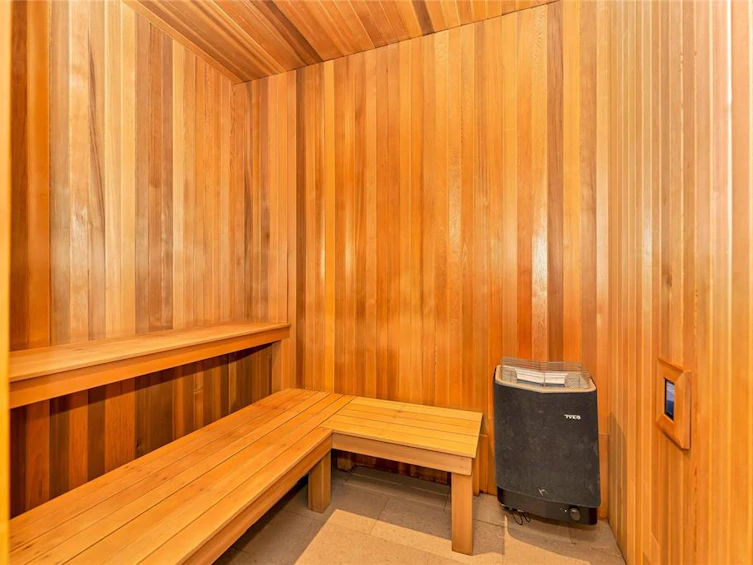 314-521 Courtney Street, Victoria, BC, V8W 0G6 - 16