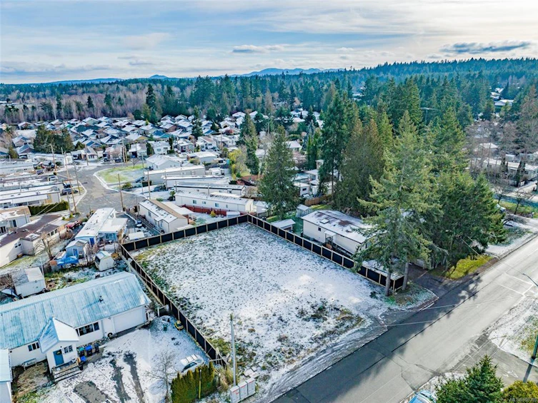 410 Craig Street, Parksville, BC, V9P 1L4 - 12