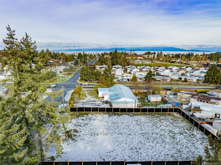 414 Craig Street, Parksville, BC, V9P 1L4 - 40