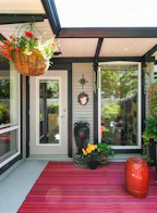 B 751 9th Street