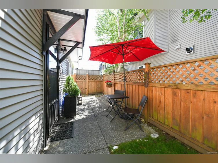 B-751 9th Street, Courtenay, BC, V9N 1P1 - 25