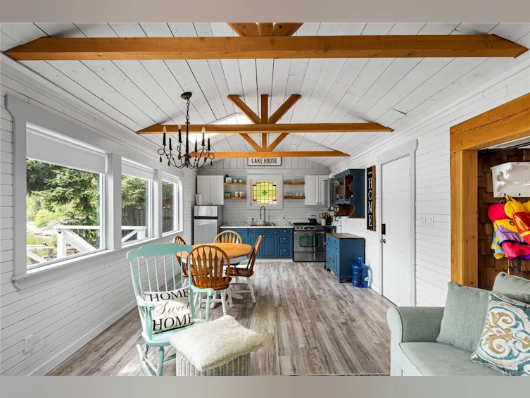 3598 Horne Lake Caves Road, Qualicum Beach, BC, V9K 2L7 - 21