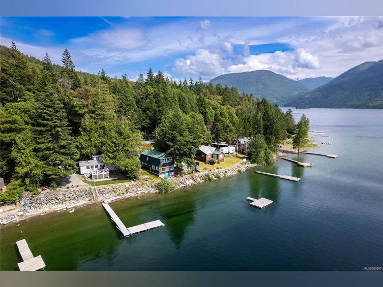 3598 Horne Lake Caves Road, Qualicum Beach, BC, V9K 2L7 - 32