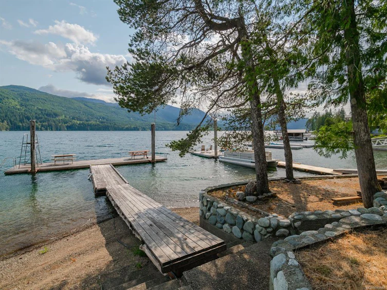 8668 Stirling Arm Drive, Port Alberni, BC, V9Y 9E2 - 39