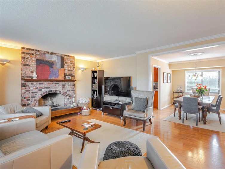 589 Kay Street, Saanich, BC, V8Z 2L5 - 7