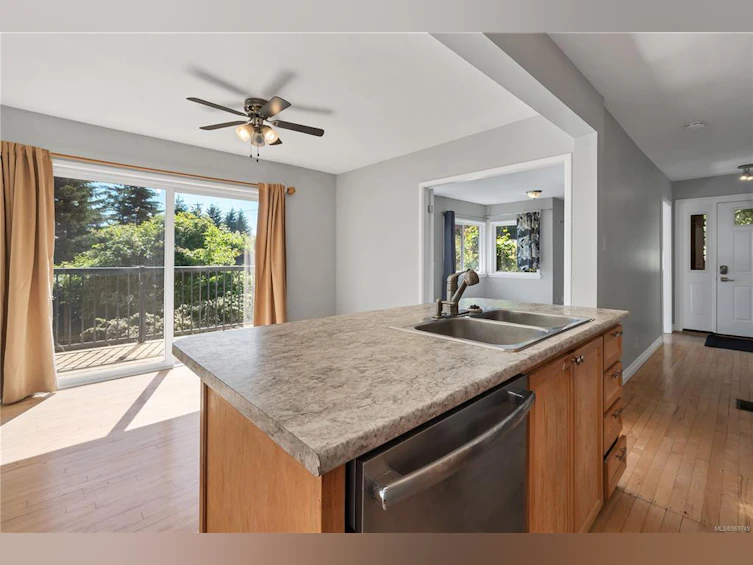 1000 Elm Street, Campbell River, BC, V9W 3A1 - 6