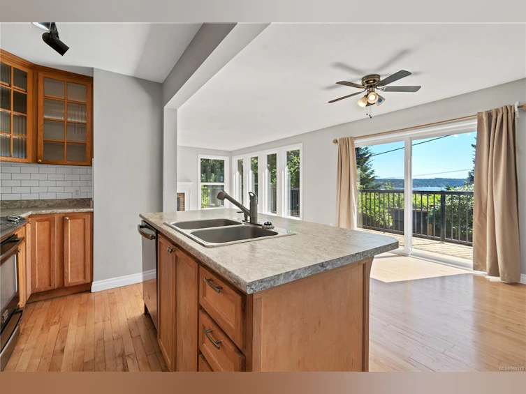 1000 Elm Street, Campbell River, BC, V9W 3A1 - 7