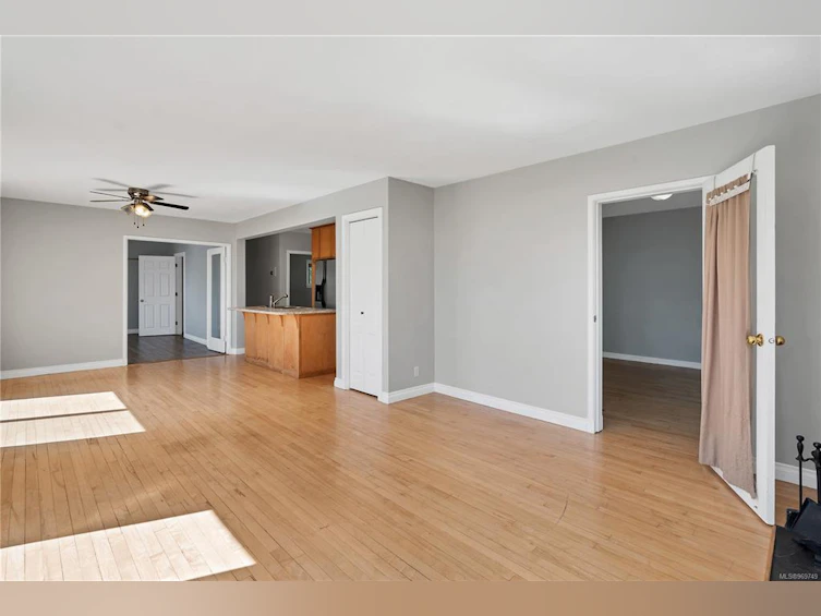1000 Elm Street, Campbell River, BC, V9W 3A1 - 13