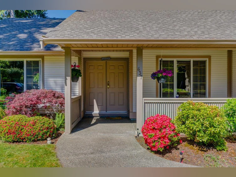 637 Maple Street, Qualicum Beach, BC, V9K 1J3 - 10