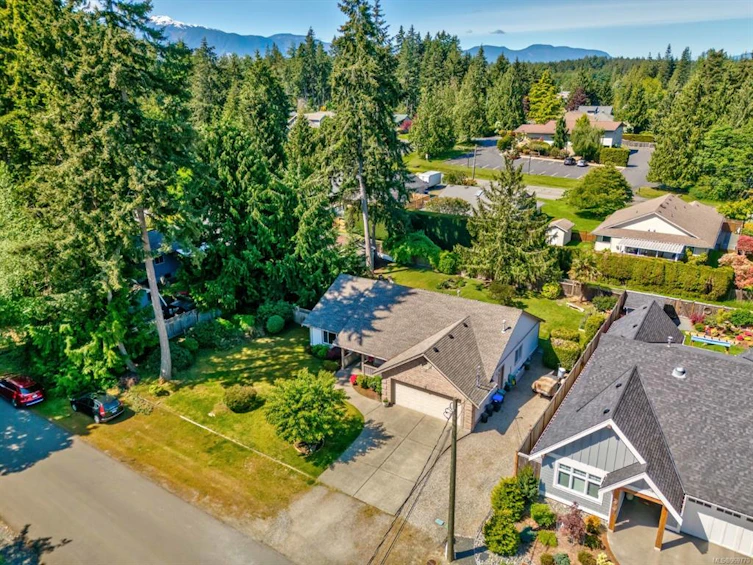 637 Maple Street, Qualicum Beach, BC, V9K 1J3 - 53