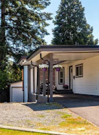 194 Hemlock Ave
