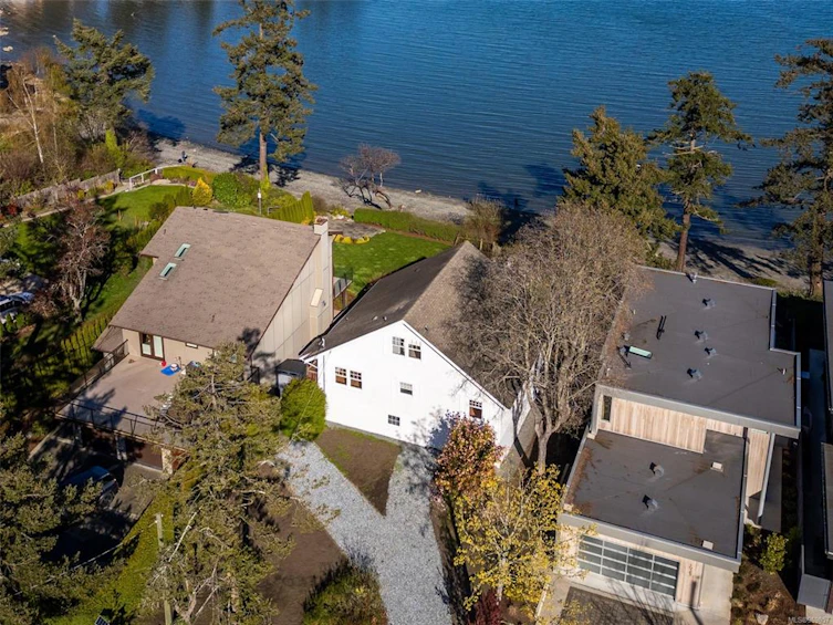 10393 Allbay Road, Sidney, BC, V8L 2N8 - 5