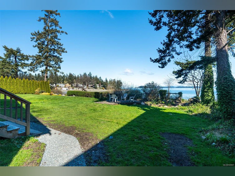 10393 Allbay Road, Sidney, BC, V8L 2N8 - 47