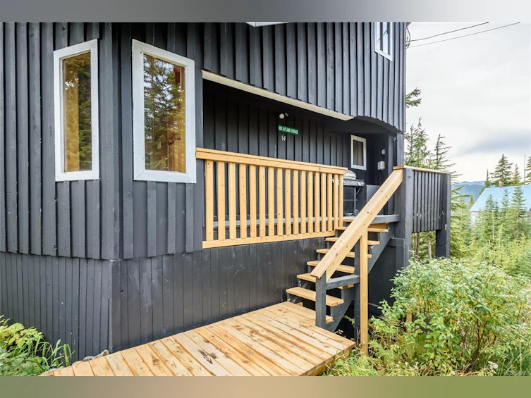 805 Jutland Terrace, Courtenay, BC, V9J 1L0 - 4