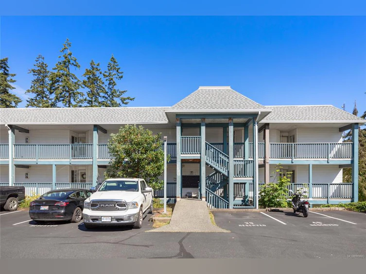 205-3089 Barons Road, Nanaimo, BC, V9T 3Y6 - 2