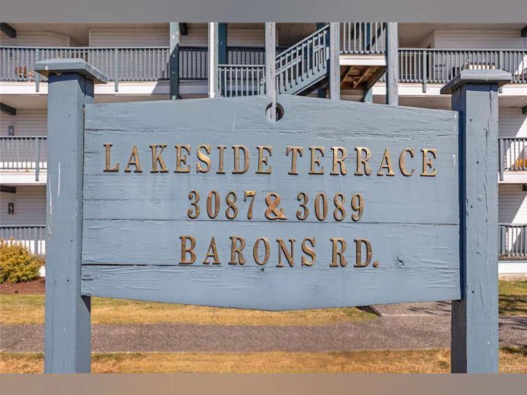 205-3089 Barons Road, Nanaimo, BC, V9T 3Y6 - 3