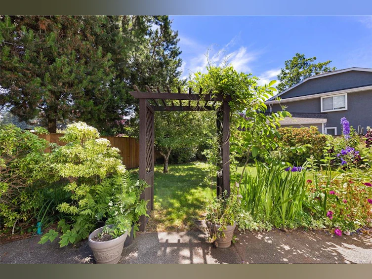 5930 Cody Place, Nanaimo, BC, V9V 1J7 - 39