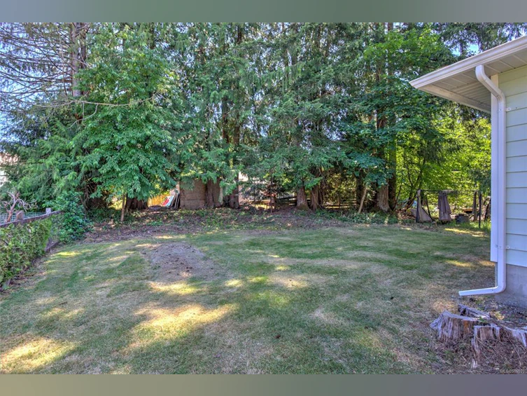 156 Sahtlam Avenue, Lake Cowichan, BC, V0R 2G0 - 35