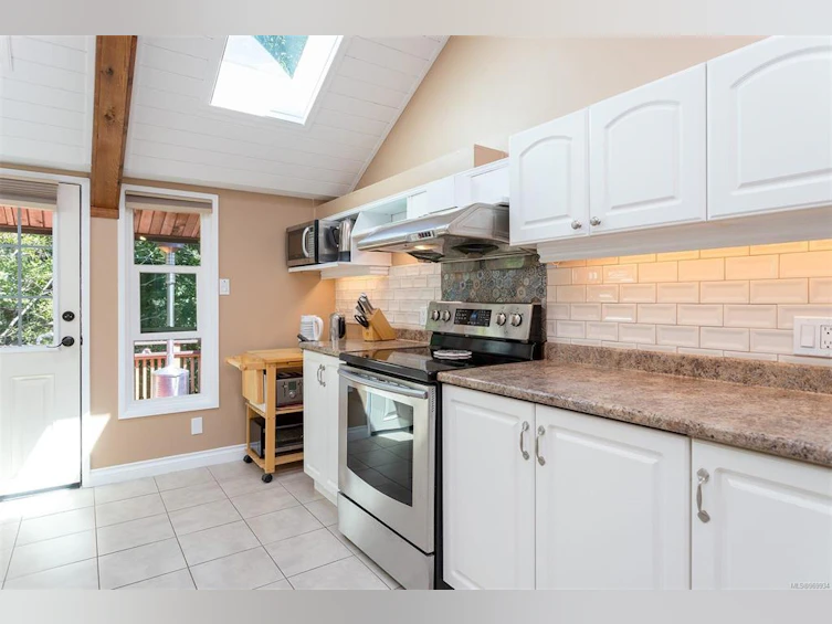 3013 Manzer Road, Sooke, BC, V9Z 0C9 - 14