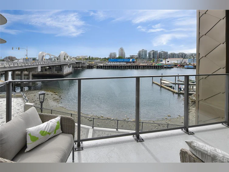 416-1628 Store Street, Victoria, BC, V8W 0H1 - 16