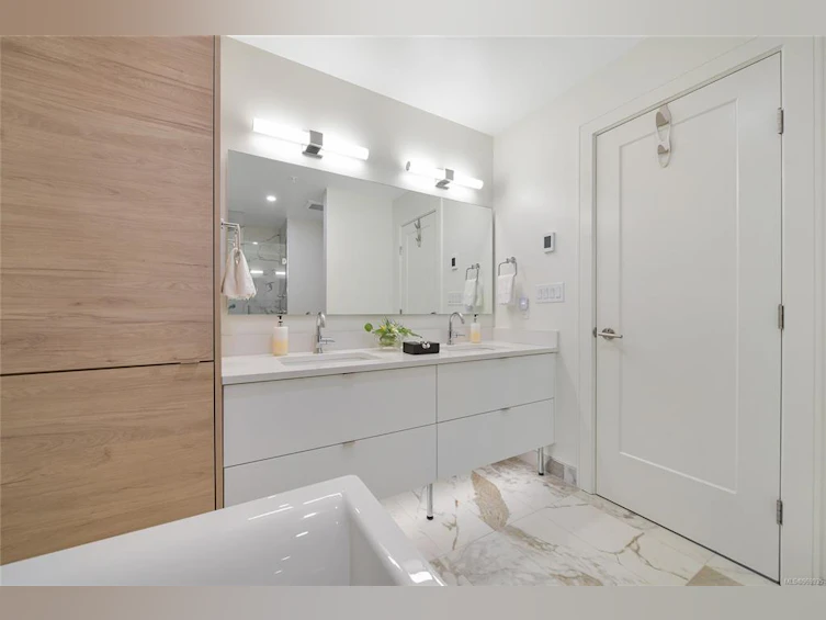 416-1628 Store Street, Victoria, BC, V8W 0H1 - 26