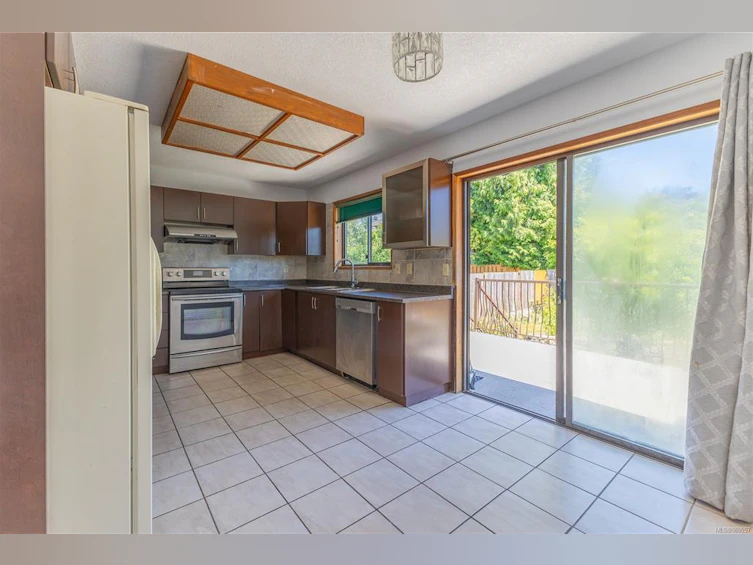 867 Superior Drive, Campbell River, BC, V9W 7H3 - 4