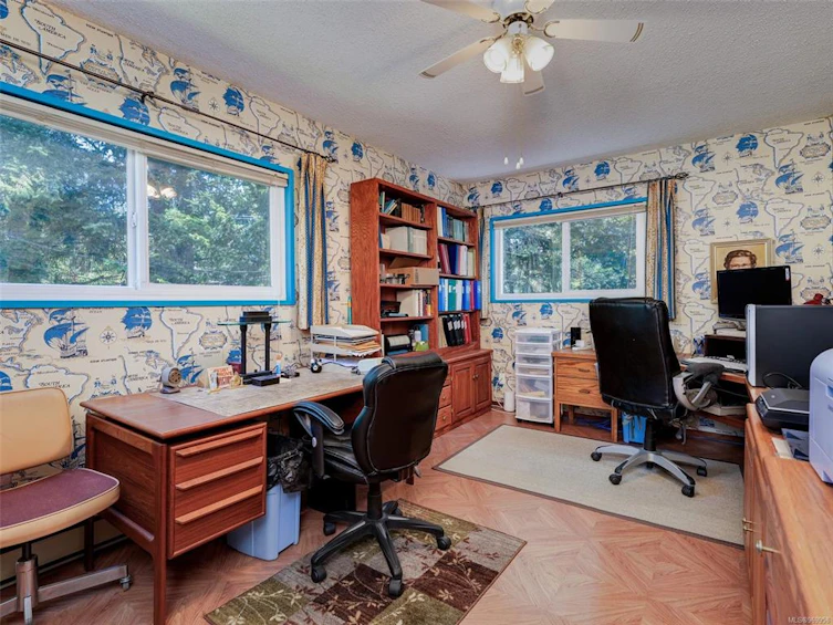 4886 West Saanich Road, Saanich, BC, V8Z 3H7 - 14