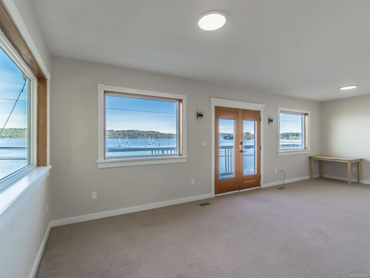 7403 S Island Highway, Fanny Bay, BC, V0R 1W0 - 71
