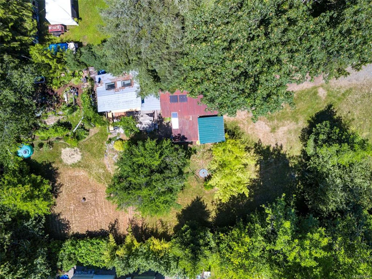 10226 South South Shore Road, Honeymoon Bay, BC, V0R 1Y0 - 5