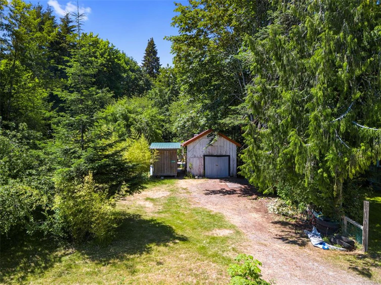 10226 South South Shore Road, Honeymoon Bay, BC, V0R 1Y0 - 6