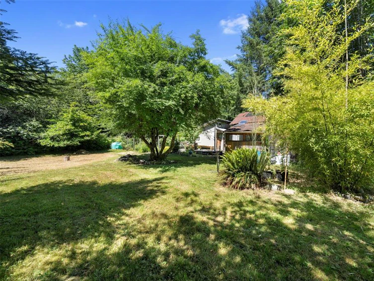 10226 South South Shore Road, Honeymoon Bay, BC, V0R 1Y0 - 23